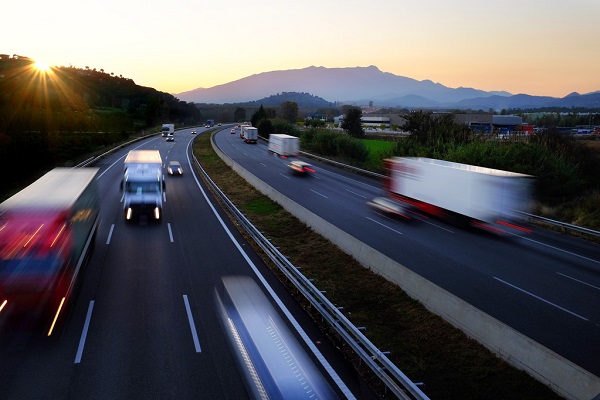 公路检测.jpg 公路检测.jpg