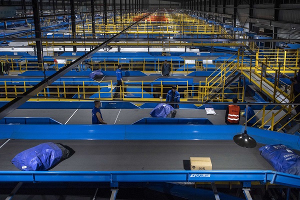 物流分拣.jpeg 物流分拣.jpeg